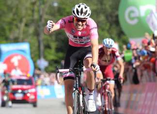 Holandês vence 14º etapa da Volta da Itália e mantém camisa rosa