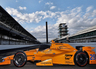 Alonso revela que levará carro da Indy para museu após 500 Milhas