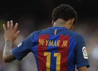 Barça tenta tornar Neymar espanhol para contratar extracomunitários
