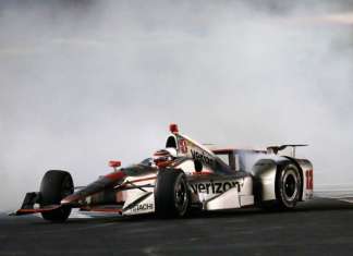 Will Power vence prova conturbada no Texas; Kanaan é segundo