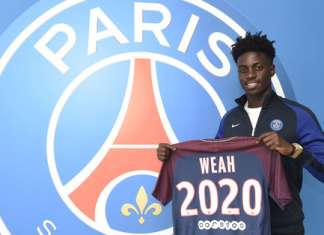 Filho de ex-melhor do mundo assina contrato profissional com o PSG