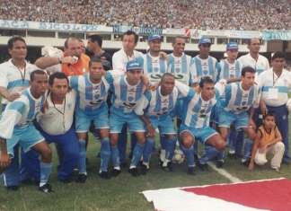Jogo festivo marca 15 anos de título bicolor