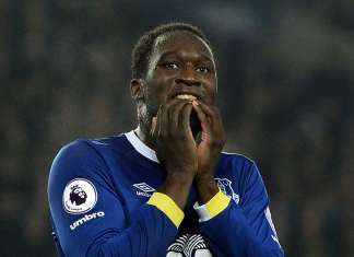 Everton aceita proposta do United por Lukaku, diz imprensa britânica