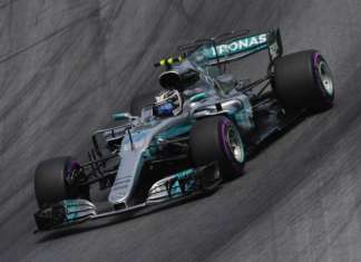 Bottas surpreende e faz a pole na Áustria; Massa larga em 17º
