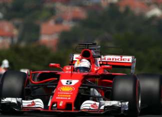 Vettel conquista a pole na Hungria com dobradinha da Ferrari