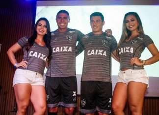 Em grande festa, Fiel conhece 3ª camisa do Papão