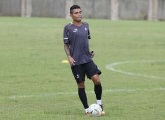 Jaquinha volta a ser relacionado no Remo e vira sombra de Gerson