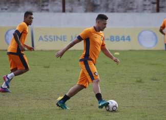 Eduardo Ramos deve jogar contra o Moto Club, mas não os 90 minutos