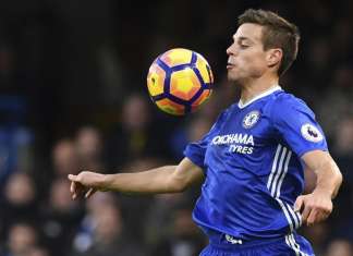 Para Conte, Azpilicueta é um dos melhores defensores do mundo