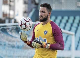 Substituindo Emerson na próxima partida, Marcão terá responsabilidade redobrada.