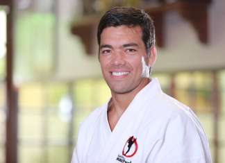 ‘Quero ser campeão novamente’, avisa Machida