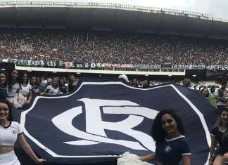 Animadoras do Remo realizam ação social para idosas em Belém