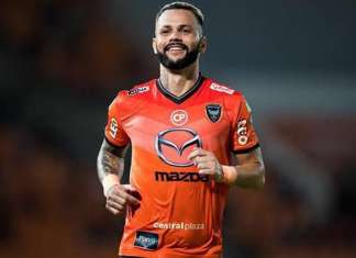 Atacante paraense renova por mais uma temporada com o futebol tailandês
