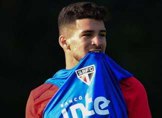 São Paulo avisa que não ficará com atacante Marcinho para 2018
