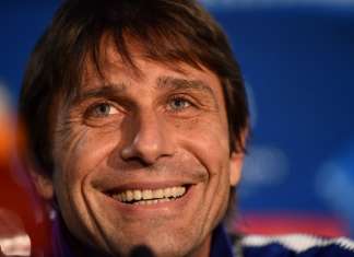 Técnico do Chelsea prega positividade em confronto com o Barcelona