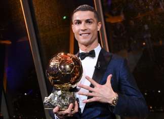Após quinta Bola de Ouro, Cristiano Ronaldo afirma ser melhor da história