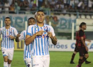 Bergson aparece treinando com material do Paysandu e torcida pede “FicaBergson”