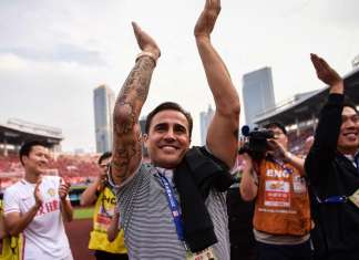 Sonhando em ser técnico da Itália, Cannavaro lamenta ausência na Copa