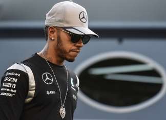 Lewis Hamilton afirma que carro de 2017 foi o mais difícil de sua carreira