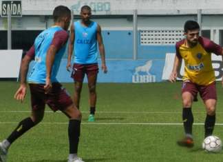 Papão treina com bola e Marquinhos Santos forma time com novidades