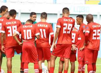 Hora de começar a se desgarrar dos concorrentes, Lobo