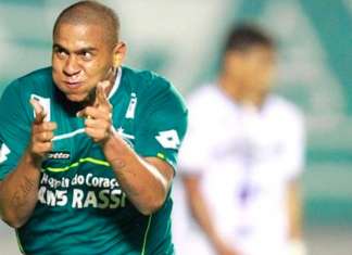 Atacante Walter ‘Gordinho’ chega na segunda-feira para reforçar o Paysandu