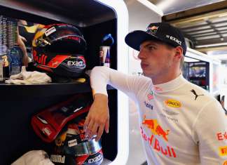 Para Verstappen, RBR com motor Mercedes seria imbatível