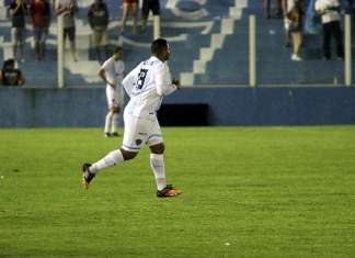 Walter quer ser o fiel da balança