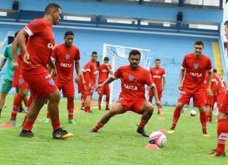 Sem atacante, bicolores realizam coletivo na Curuzu
