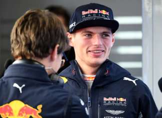 Verstappen prevê dificuldades para a Red Bull nas retas de Melbourne