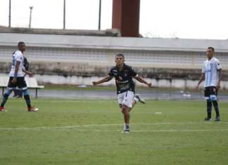 Gol de Felipe Marques no Re-Pa é eleito o mais bonito do fim de semana