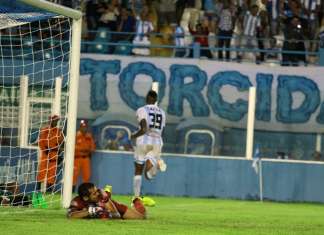 No fim, Papão vence Manaus-AM e larga na frente na semifinal