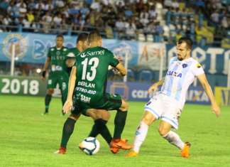 Carandina preocupa para o clássico. Diego Ivo diz que vai jogar