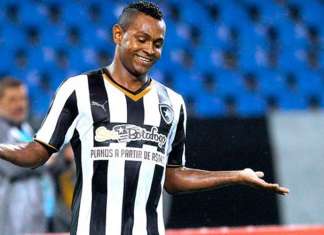 Descartado pelo Remo, atacante Jóbson acerta com time da Série D