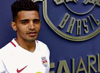 Nininho chega hoje e, com a má fase de Levy, já se candidata ao time titular