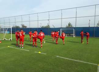Paysandu realiza treino em Porto Alegre (RS) antes de desafio na Série B