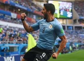 Uruguai bate Arábia Saudita, avança às oitavas e classifica a Rússia