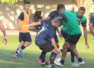 Remo volta aos treinos e três jogadores ficam de fora