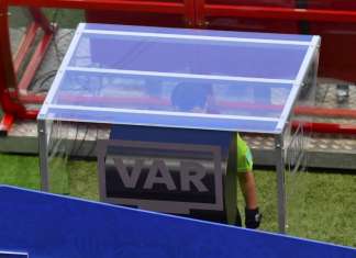 Griezmann aprova uso do VAR em vitória da França: “Foi pênalti”