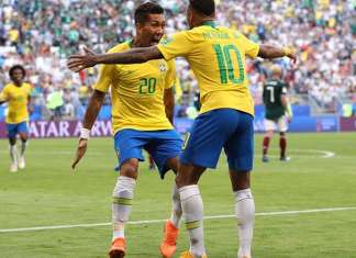 Com Neymar inspirado, Brasil bate México e avança às quartas