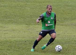 Meia é o primeiro a deixar o Remo antes do final da Série C