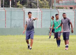 Remo quer aproveitar momento ruim do adversário para tentar escapar do rebaixamento