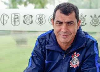 Carille destaca brasileiros do Al-Wehda e mostra otimismo para temporada