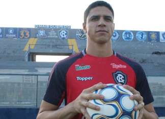 Vinícius comemora renovação com o Remo e diz que recusou duas vezes o Paysandu
