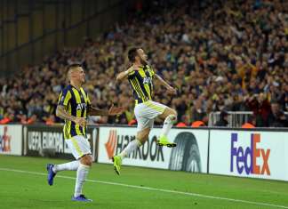 Fenerbahce vence Anderlecht e encaminha classificação na Liga Europa