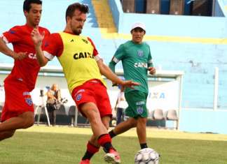Mateus Müller volta a ser relacionado após 3 meses e Paysandu viaja para maratona de jogos