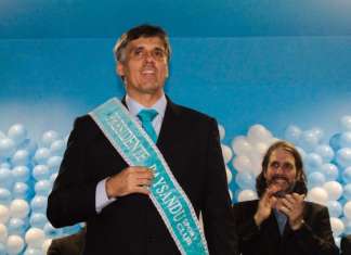 Após renunciar cargo, ex-presidente está de volta ao Paysandu