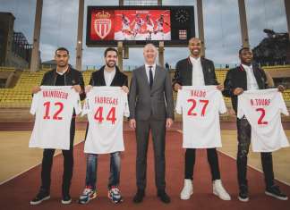 Monaco apresenta oficialmente Naldo, Fabregas e mais dois reforços