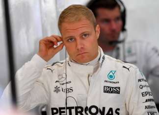 Bottas revela frustração com desempenho na F1 e espera evolução