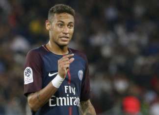 Tuchel quer presença de Neymar para apoiar o time contra o United